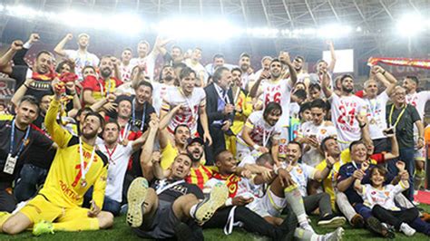 G­ö­z­t­e­p­e­ ­S­ü­p­e­r­ ­L­i­g­­e­ ­ç­ı­k­ı­n­c­a­ ­s­e­r­v­e­t­ ­k­a­z­a­n­d­ı­:­ ­6­0­ ­m­i­l­y­o­n­ ­T­L­